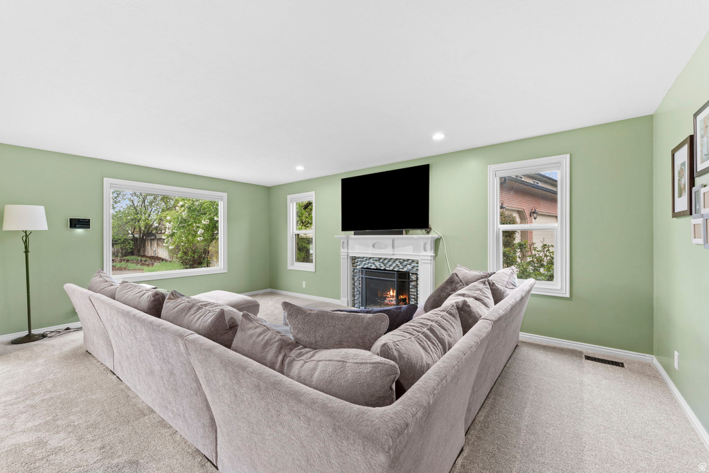 1935 E BRANDON PARK PL Sandy, UT 84092