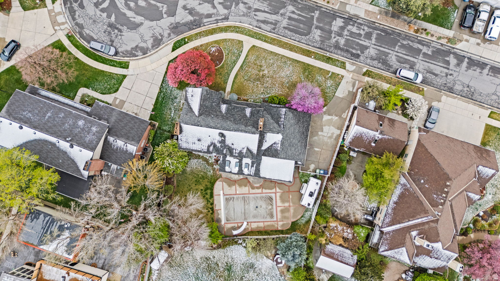 1935 E BRANDON PARK PL Sandy, UT 84092