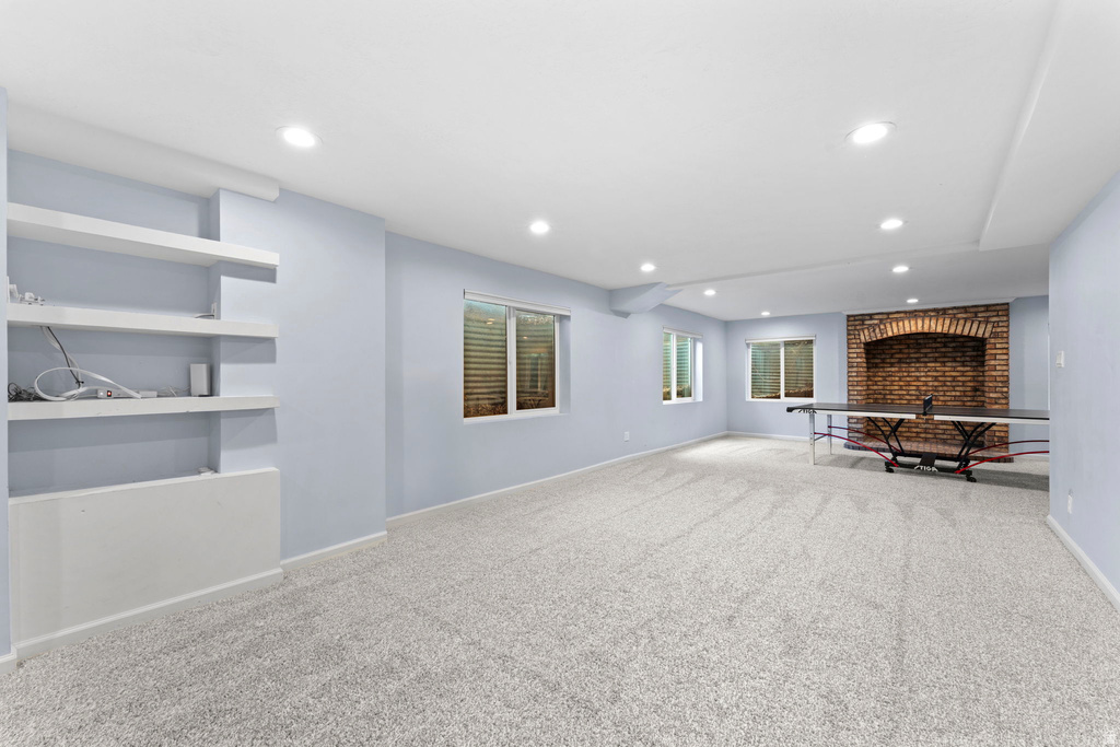 1935 E BRANDON PARK PL Sandy, UT 84092