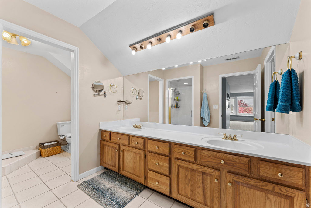 1935 E BRANDON PARK PL Sandy, UT 84092