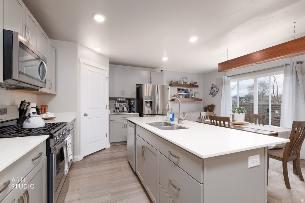 7841 W WALK ABOUT WAY #102 Magna, UT 84044