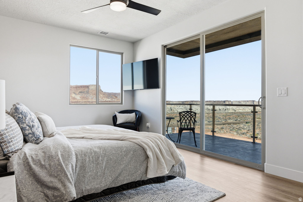 1330 E LONE ROCK DR Big Water, UT 84741