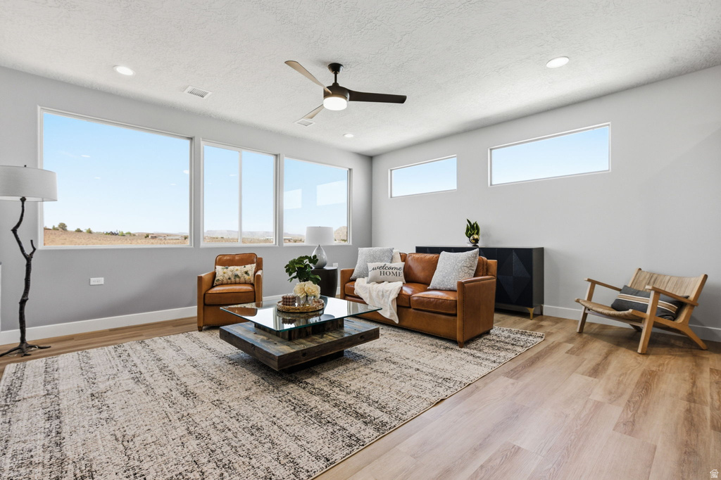 1330 E LONE ROCK DR Big Water, UT 84741