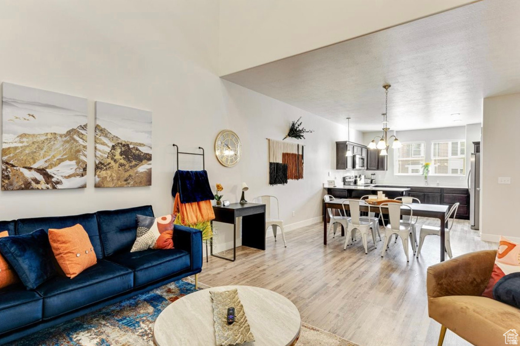 2019 N 3930 W Lehi, UT 84043