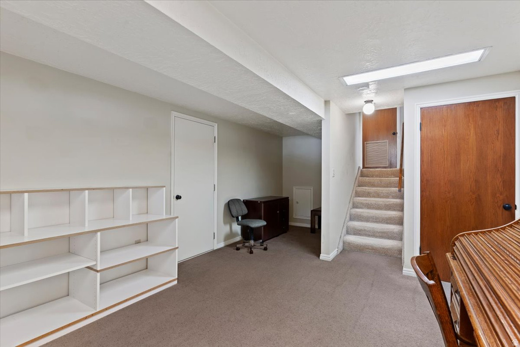 2172 E 2050 N Layton, UT 84040