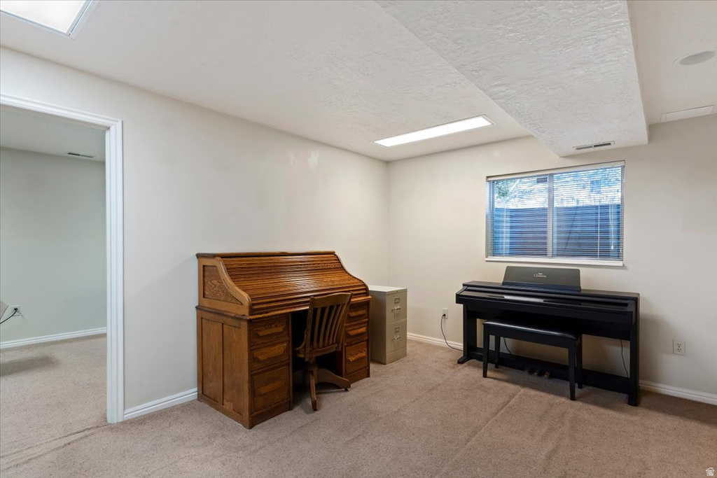 2172 E 2050 N Layton, UT 84040