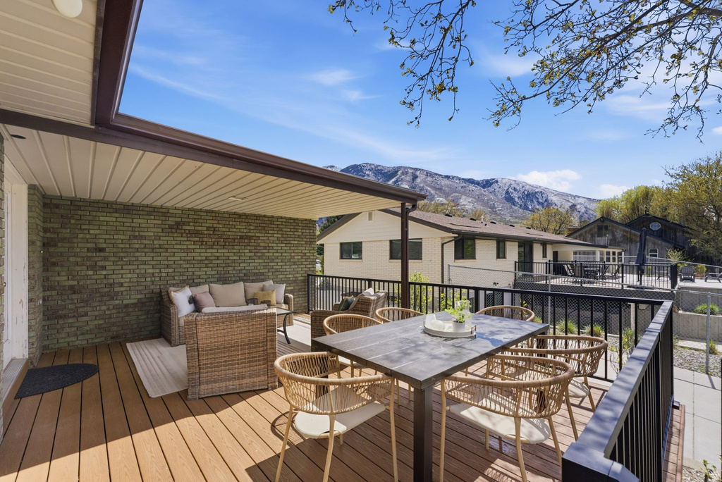 11404 S HIGH MESA DR Sandy, UT 84092