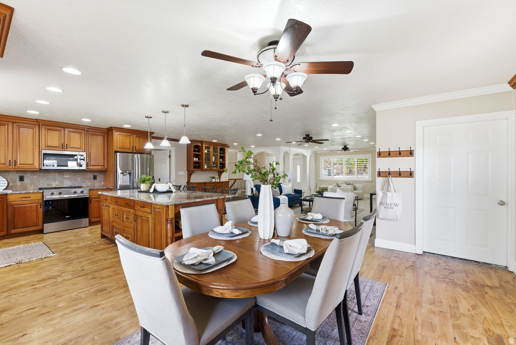 11404 S HIGH MESA DR Sandy, UT 84092