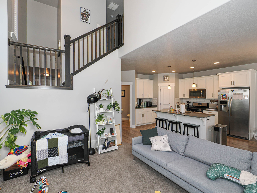 15335 S TARAWA DR Bluffdale, UT 84065