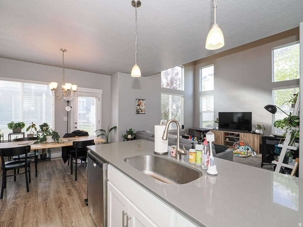 15335 S TARAWA DR Bluffdale, UT 84065