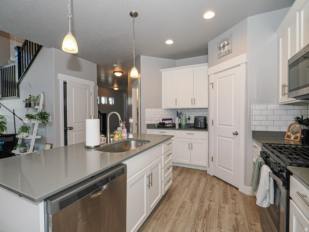 15335 S TARAWA DR Bluffdale, UT 84065