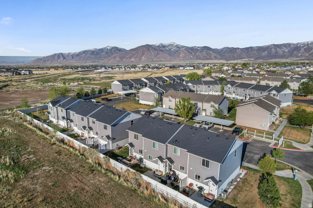 605 N KAY LN #2013 Tooele, UT 84074