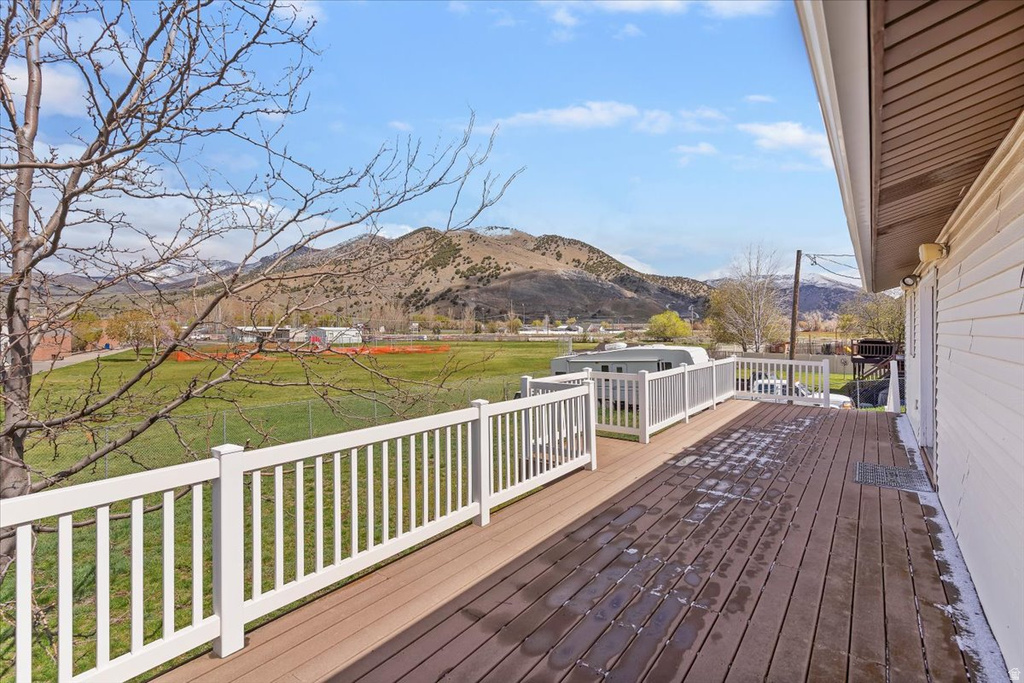 355 E 100 S Morgan, UT 84050