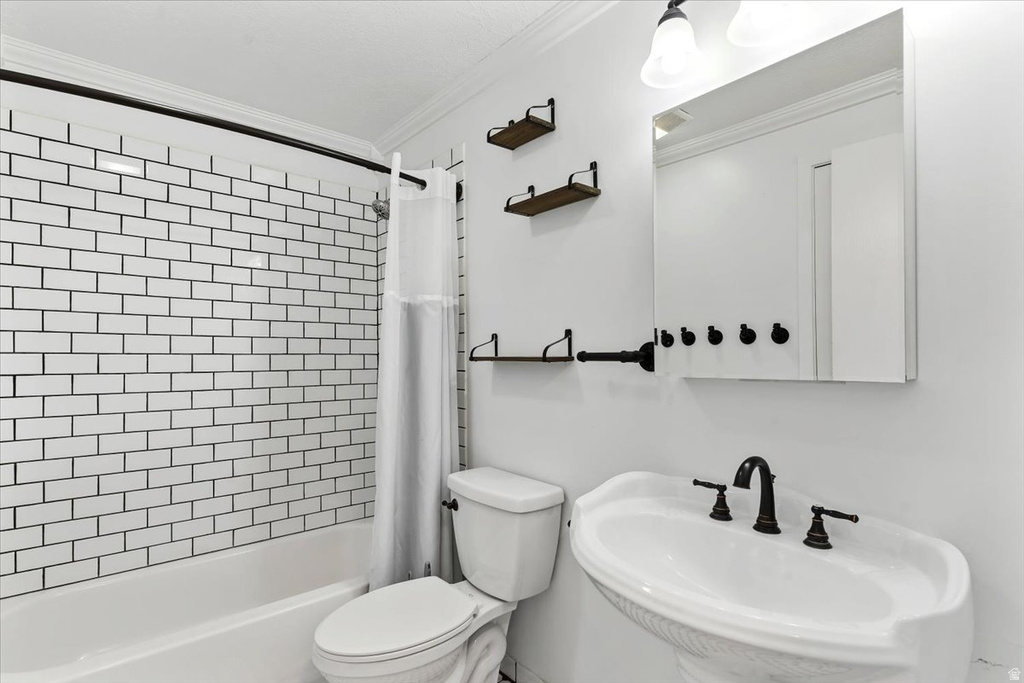 355 E 100 S Morgan, UT 84050