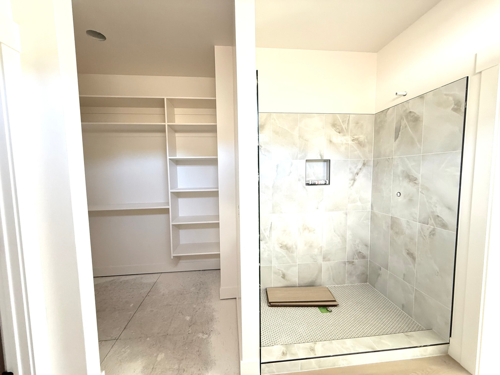 1509 W CEDAR RIDGE DR Garden City, UT 84028