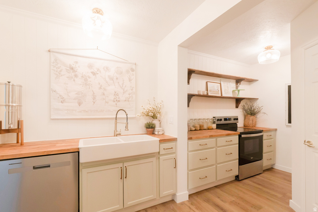 952 N 400 E American Fork, UT 84003