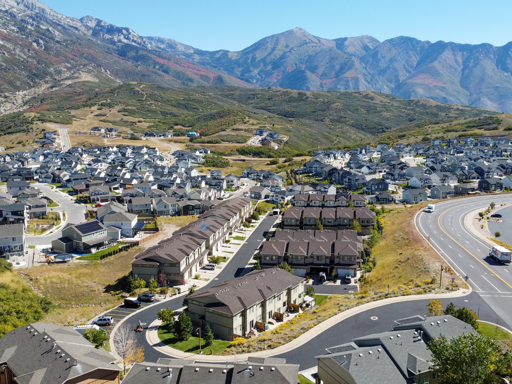 2278 E DEER PARK LN Draper, UT 84020