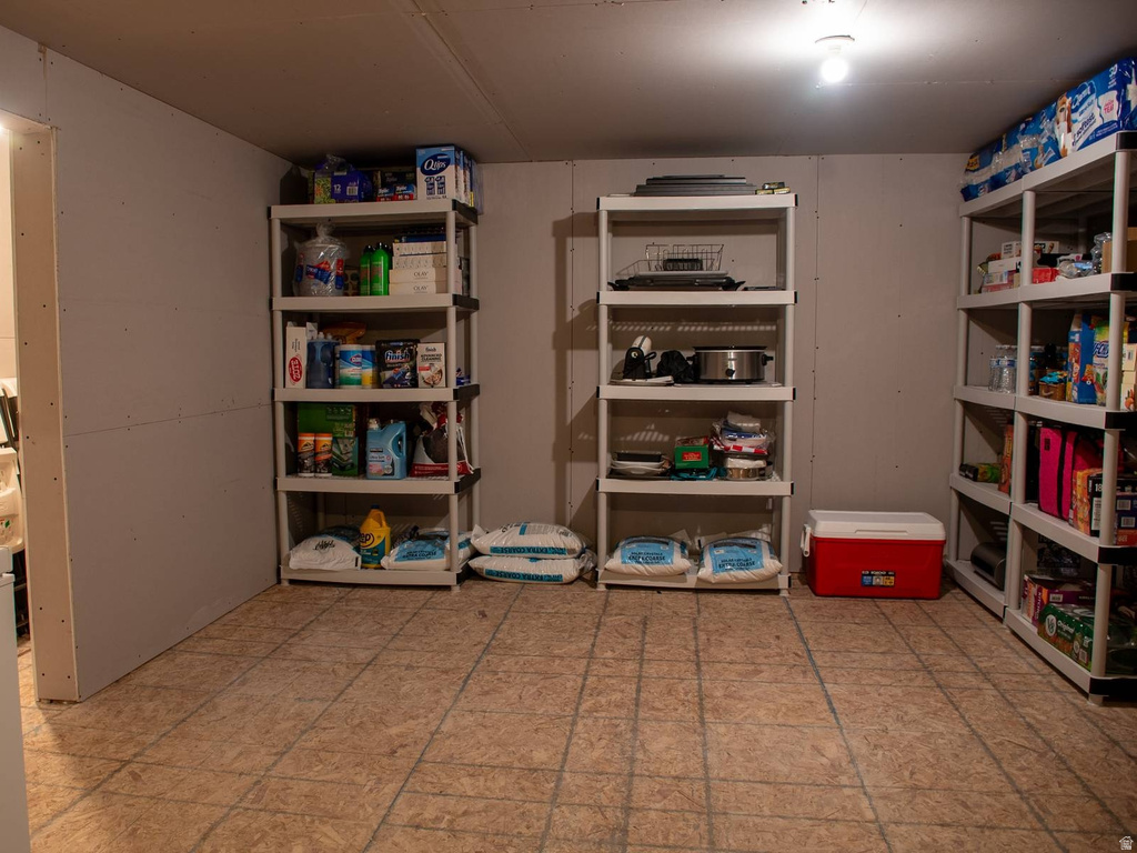 252 N SALTY LN Saratoga Springs, UT 84045