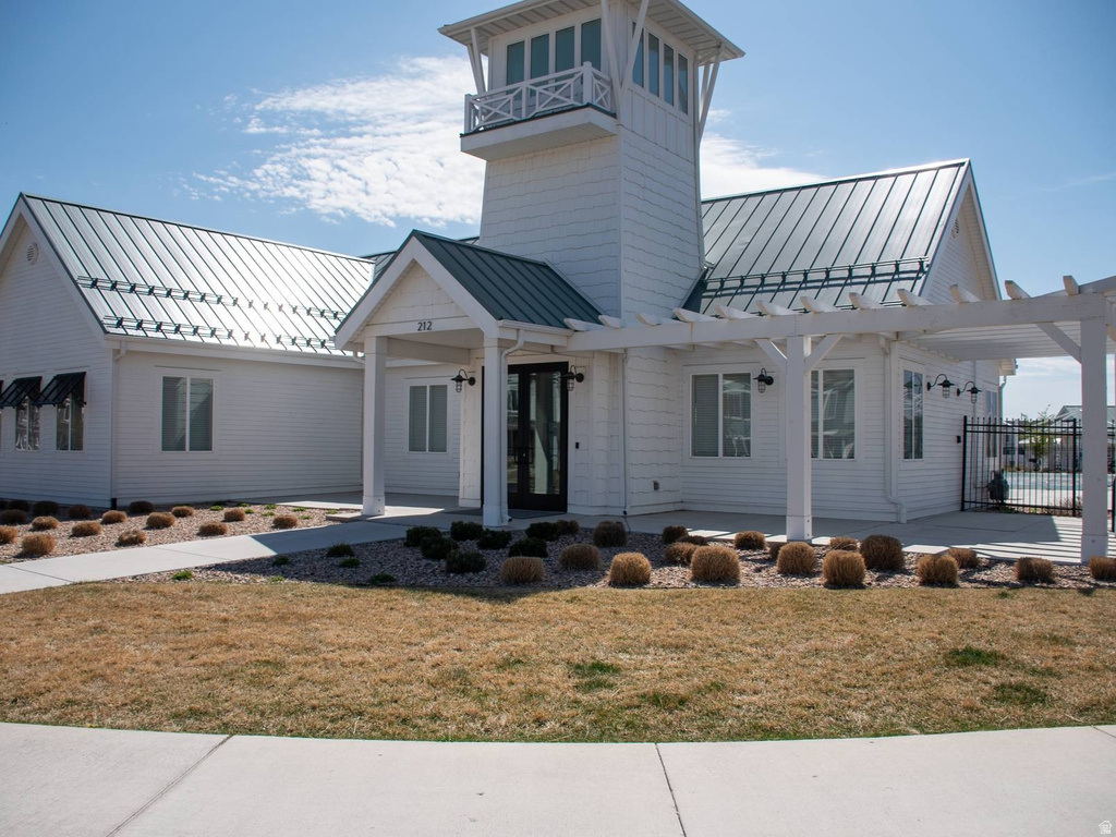 252 N SALTY LN Saratoga Springs, UT 84045