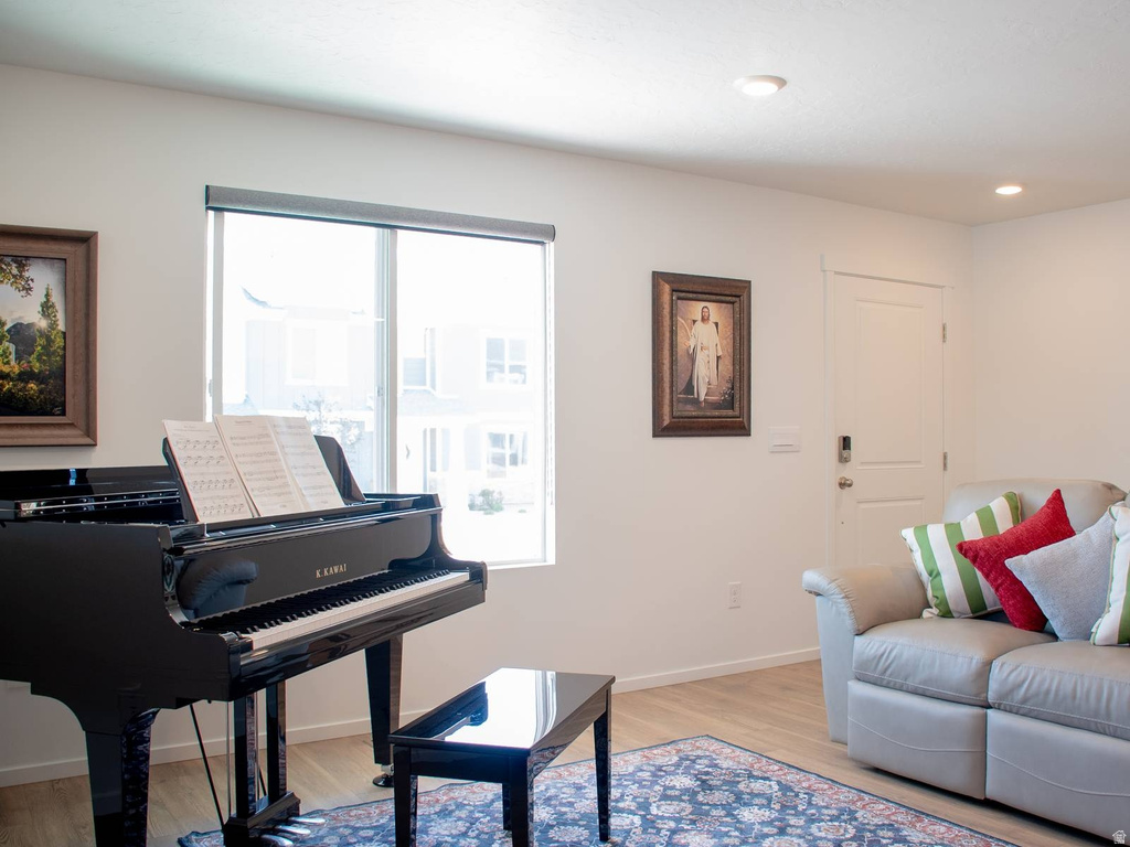 252 N SALTY LN Saratoga Springs, UT 84045