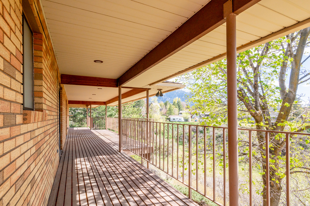 2534 E GRAND POINT CIR Sandy, UT 84092