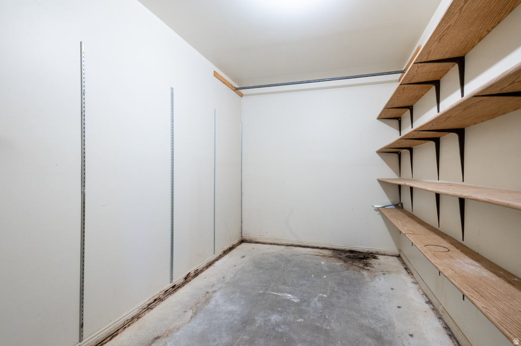 2534 E GRAND POINT CIR Sandy, UT 84092