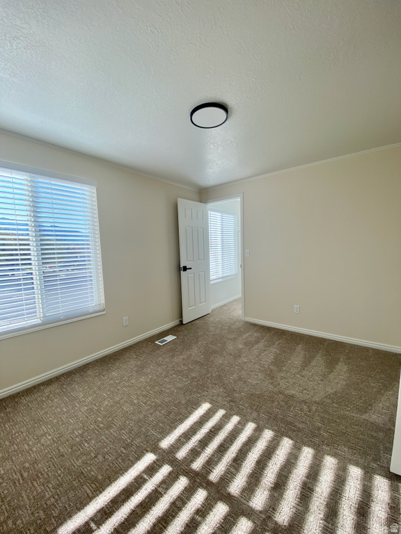 1440 W COUNTRYWOOD LN West Jordan, UT 84088