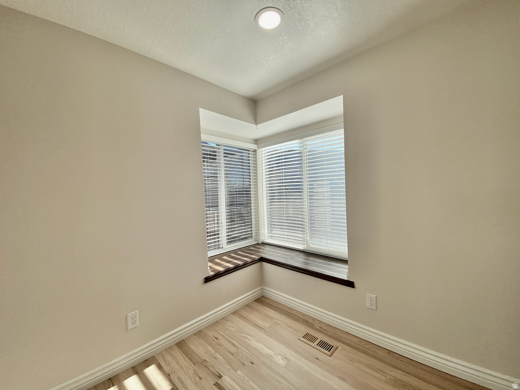 1440 W COUNTRYWOOD LN West Jordan, UT 84088