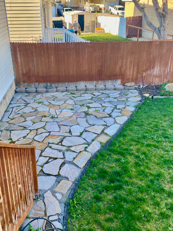 1440 W COUNTRYWOOD LN West Jordan, UT 84088