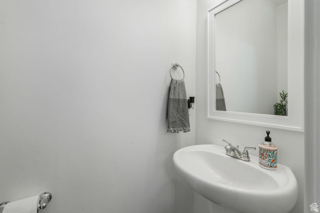 81 E BRUSHY CYN Saratoga Springs, UT 84045