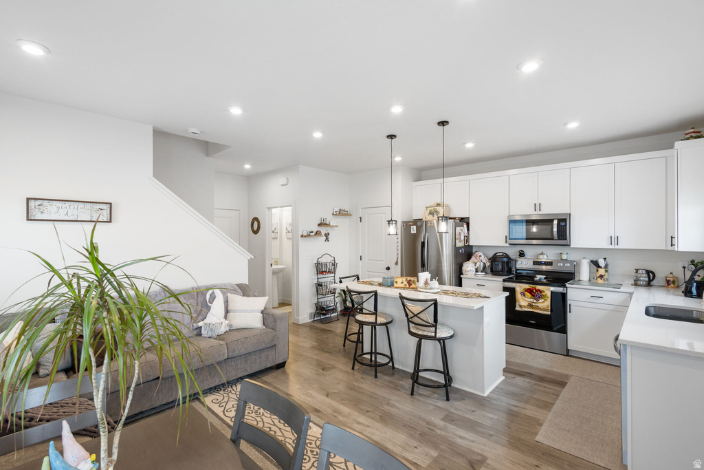 4423 E LONGLEAF LN Eagle Mountain, UT 84005