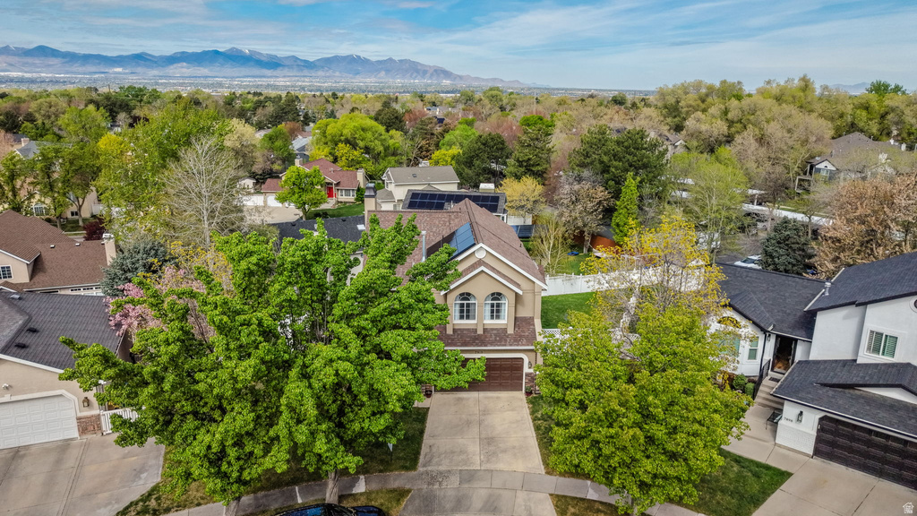 7910 S PEAR TREE CIR Sandy, UT 84094