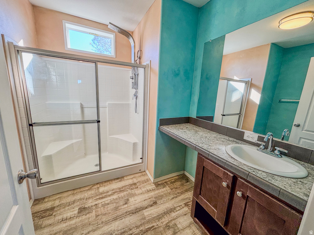 73 E 700 S Kanosh, UT 84637