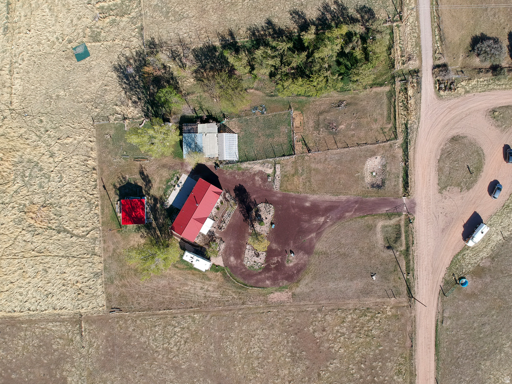 73 E 700 S Kanosh, UT 84637