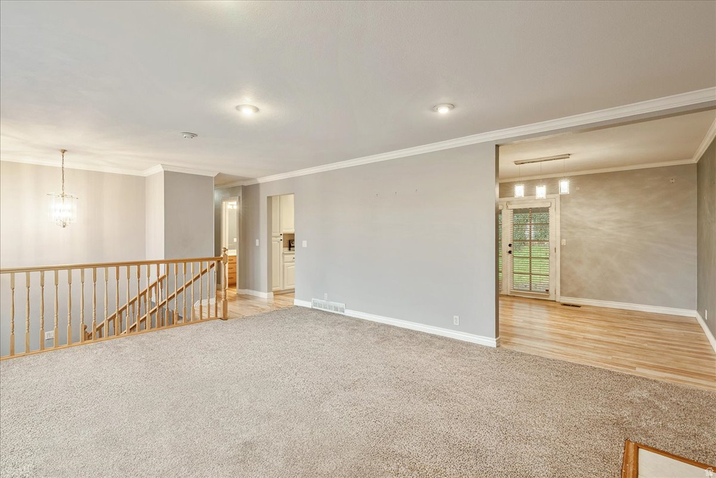 2196 E THISTLEWOOD WAY Sandy, UT 84092