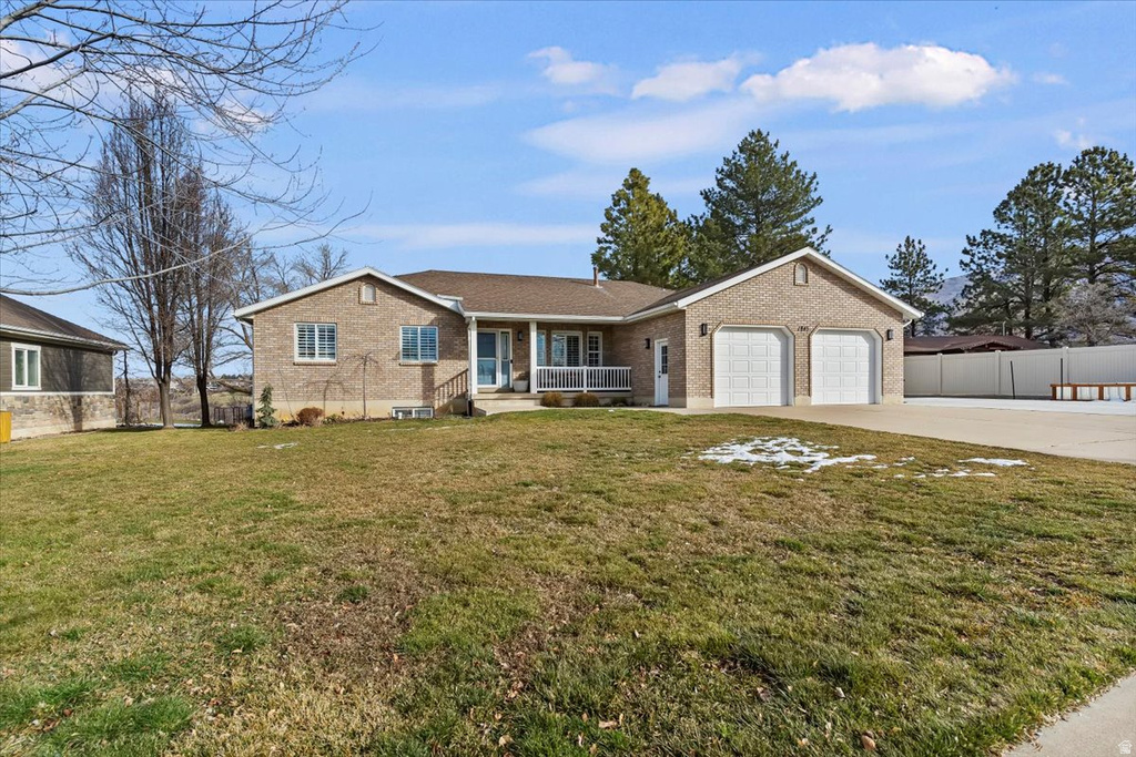 1845 E CHERRY LN Layton, UT 84040