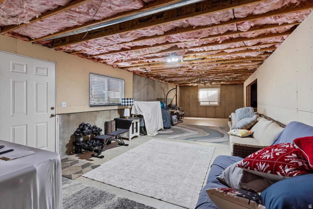 1845 E CHERRY LN Layton, UT 84040