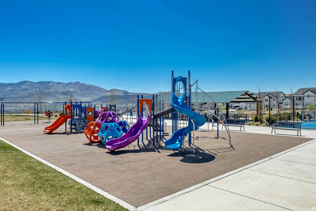 1577 W QUAILHILL RD Saratoga Springs, UT 84045