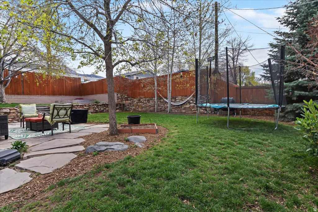 2015 S LAURELHURST DR Salt Lake City, UT 84108