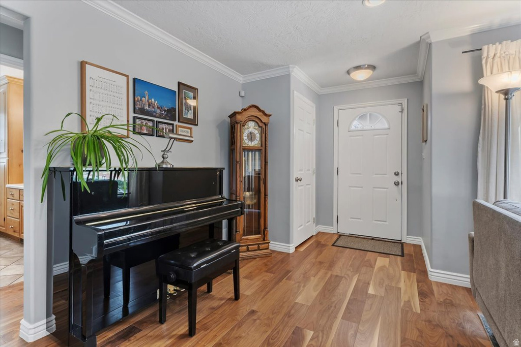 2015 S LAURELHURST DR Salt Lake City, UT 84108