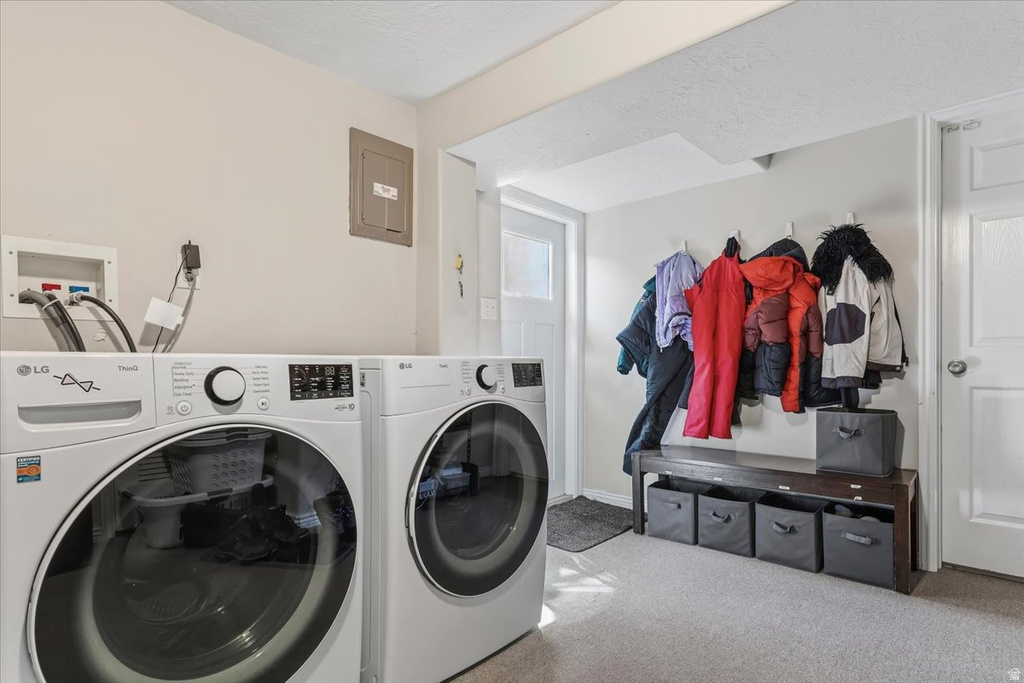 2015 S LAURELHURST DR Salt Lake City, UT 84108