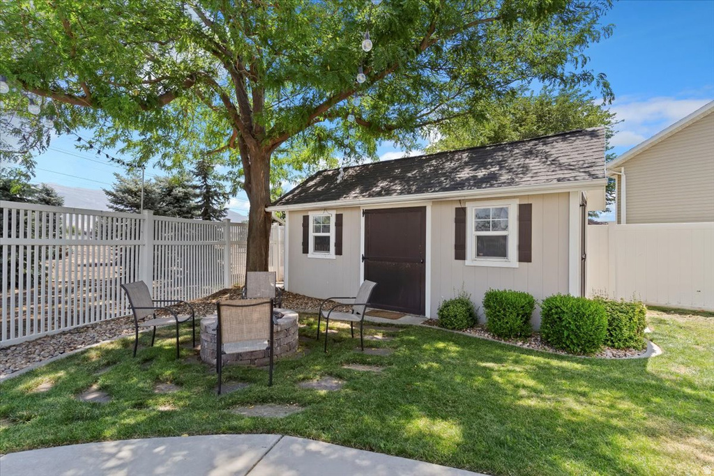 1441 BRIDGEVIEW DR Layton, UT 84041