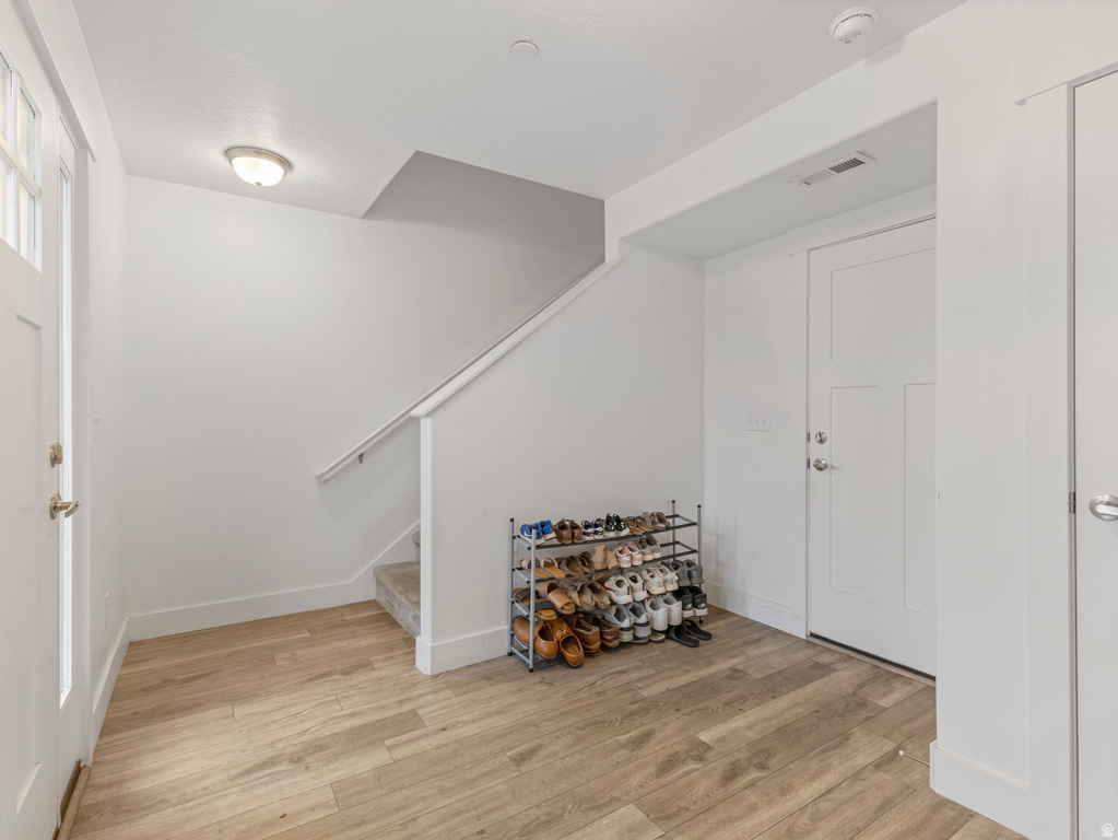 3837 W CARDENDEN LN Taylorsville, UT 84129