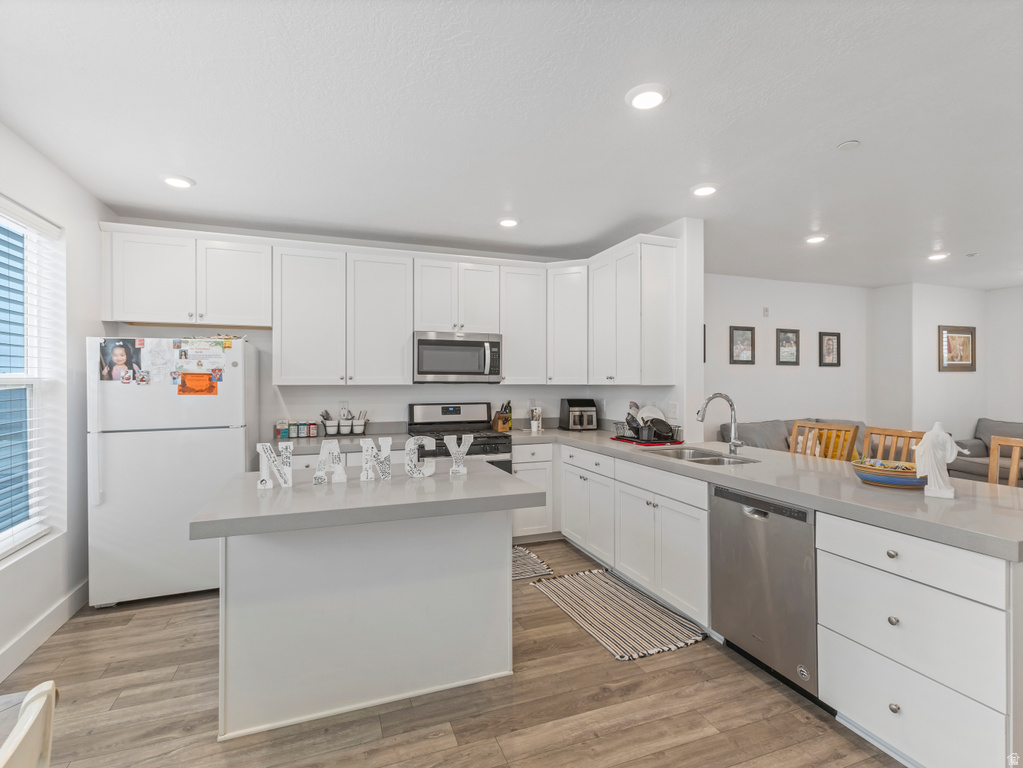 3837 W CARDENDEN LN Taylorsville, UT 84129