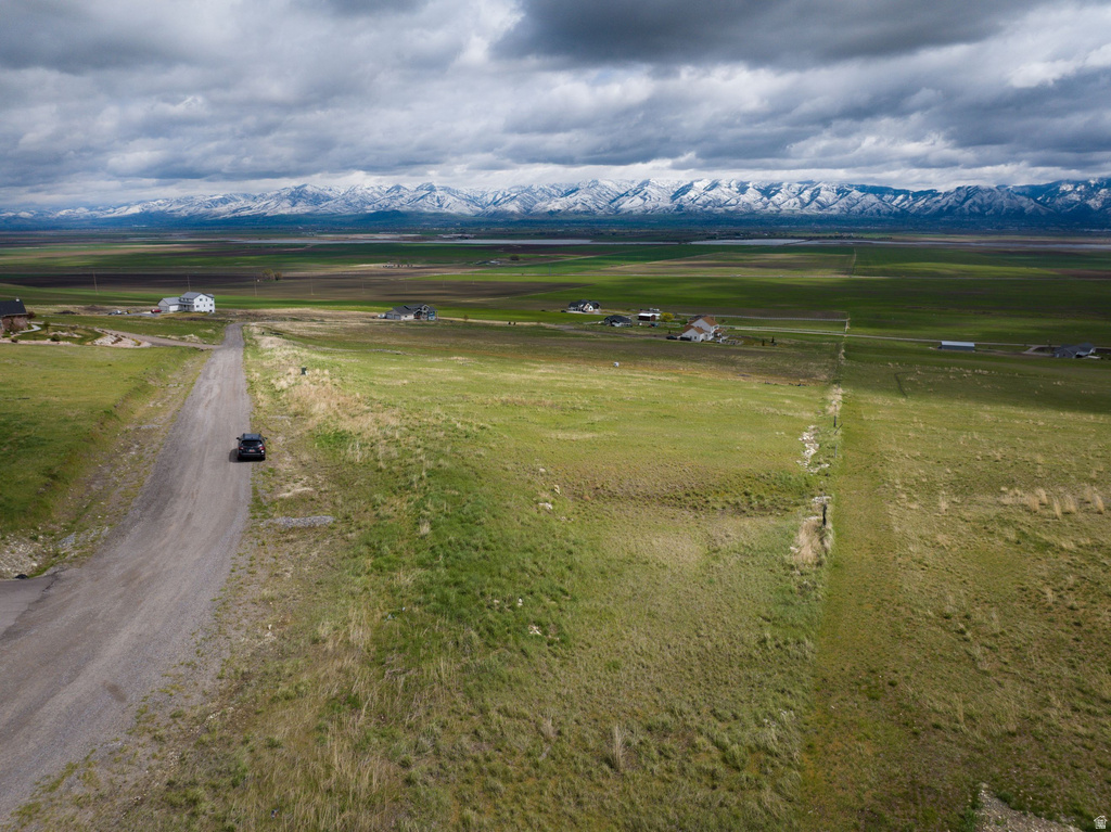 6950 W 2700 N Petersboro, UT 84325