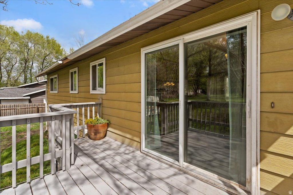 5161 S 1275 W Riverdale, UT 84405