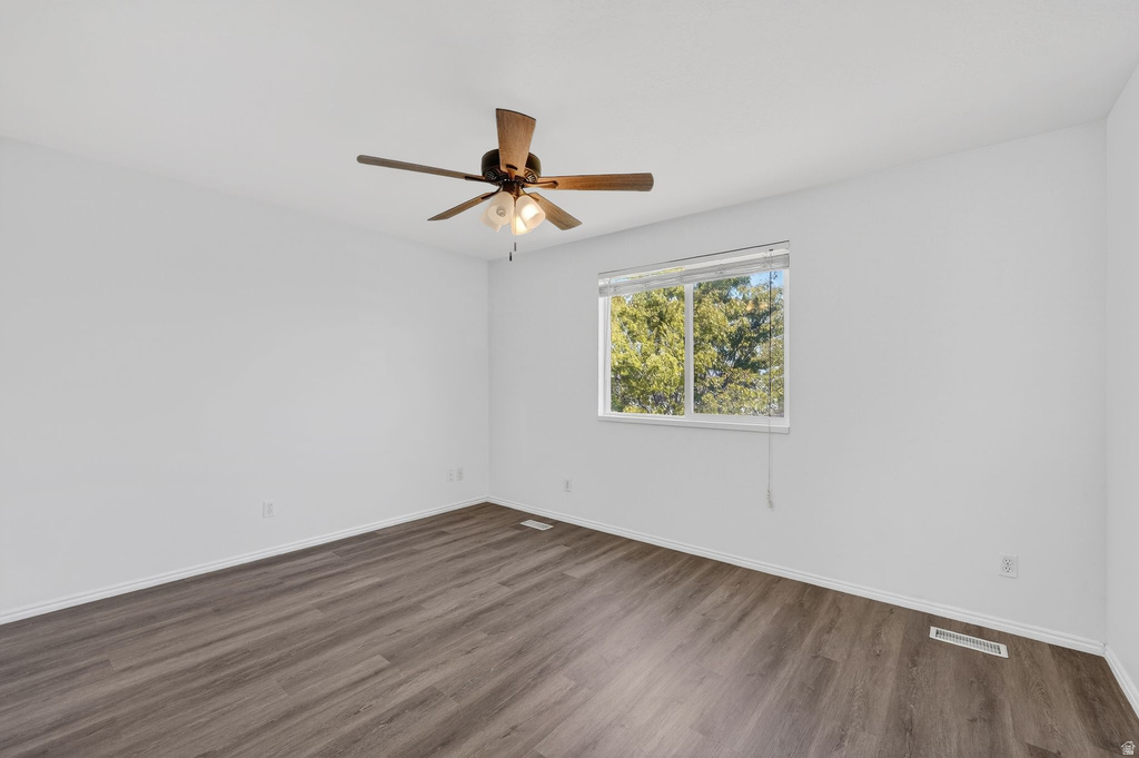 5893 S ALPINE CREST CIR Salt Lake City, UT 84118