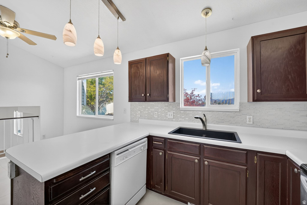 5893 S ALPINE CREST CIR Salt Lake City, UT 84118