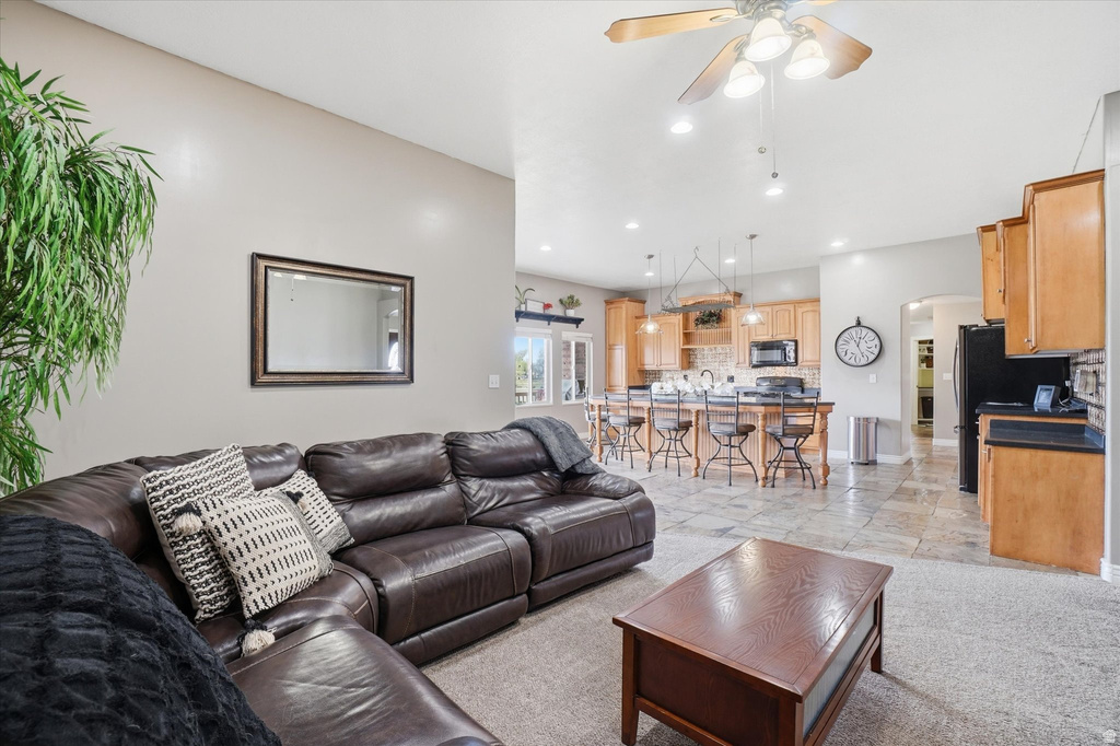 4193 W 2475 S Taylor, UT 84401