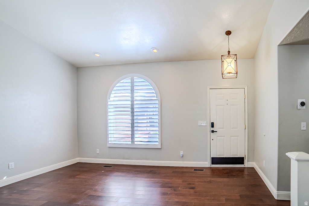 3026 S HIBLER DR Magna, UT 84044